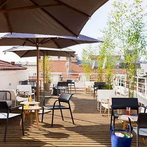4* Hotell Okko Centre