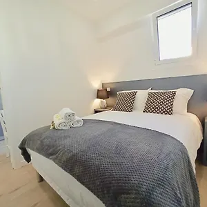 Viva Riviera Brand New 1 Bedroom Close Croisette Cannes
