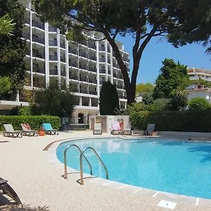 4* Lägenhetshotell Resideal Premium